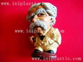 we mainly manufacture Mark Twain polyresin figurine resin crafts hand craft