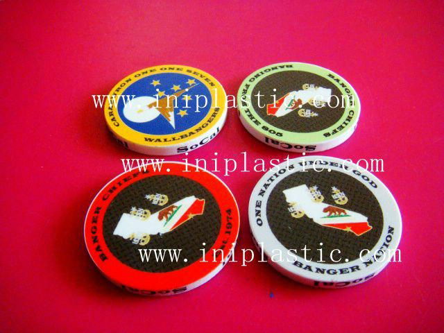  we mainly manufacture plastic chips bingo chips game chips game tokens 2