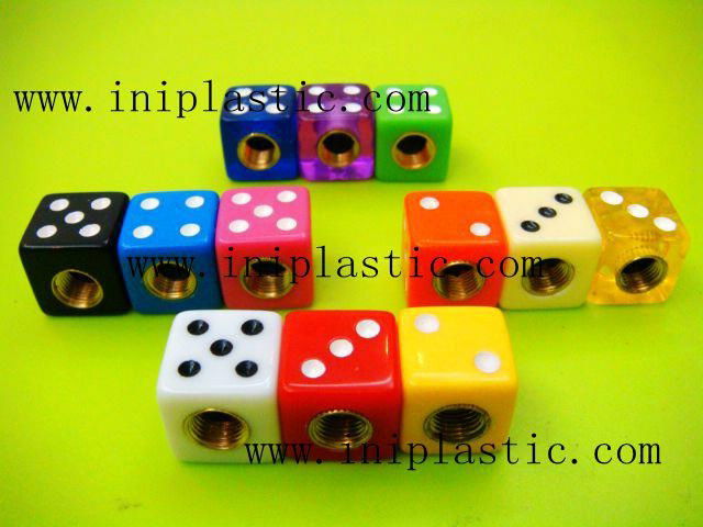 plastic polyhedra dice 10 facet dice 12 face dice 20-face dice 30-facet dice 4