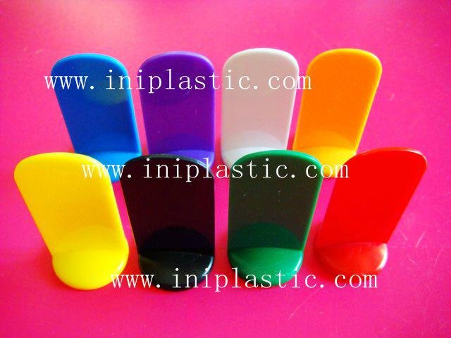 We are a plastic products factory  in China.Since 2000,we major in the OEM &ODM productions of the followings,we have our own molding shops where we can build molds at competitive price, our self-controlled workshops involve molding injection, pad printing, silk printing, assembly and packing,etc..Please see below is our catagories and attached pics are some products for your kind reference.