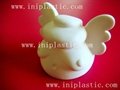 we mainly manufacture golden fish head can holder toy milk cow figurine