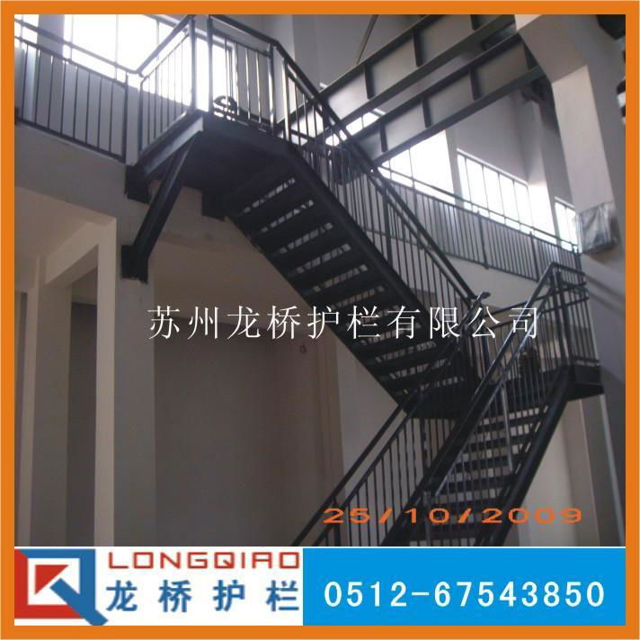 鋼管樓梯護欄 3