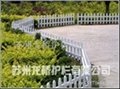 上海PVC草坪护栏