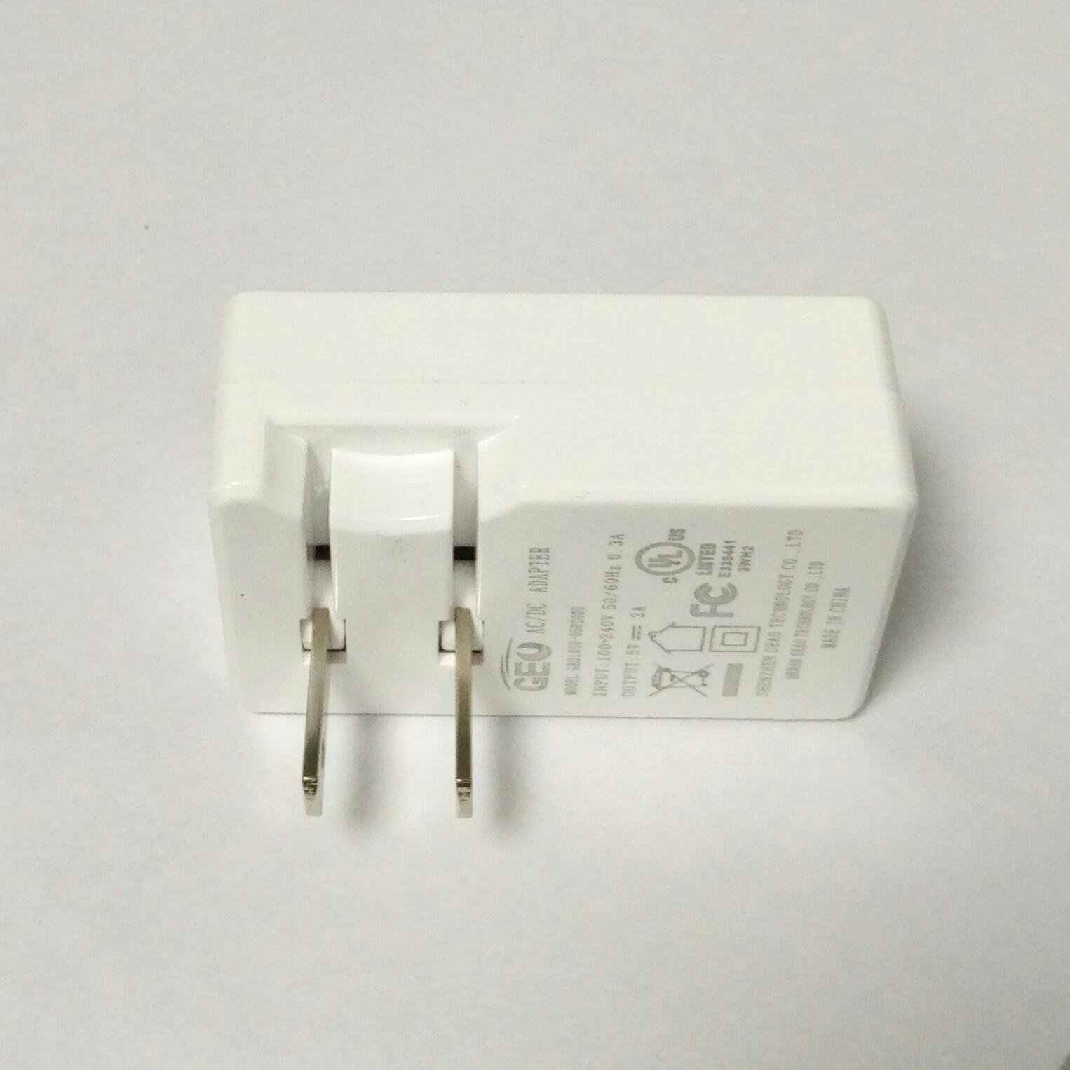 5V2.1A 双USB充电器 型号GEO151U-050200U 4