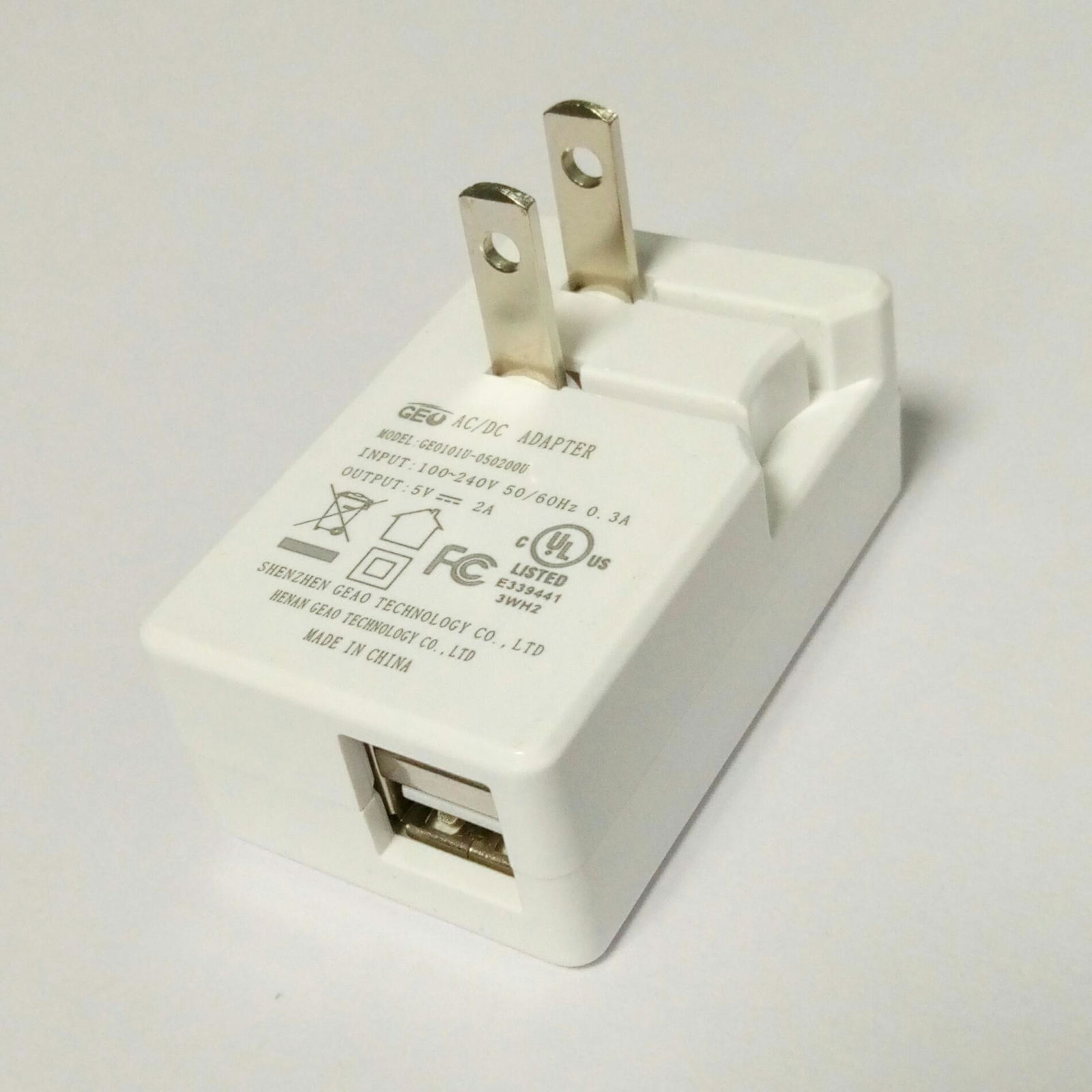 5V2.1A 双USB充电器 型号GEO151U-050200U 5