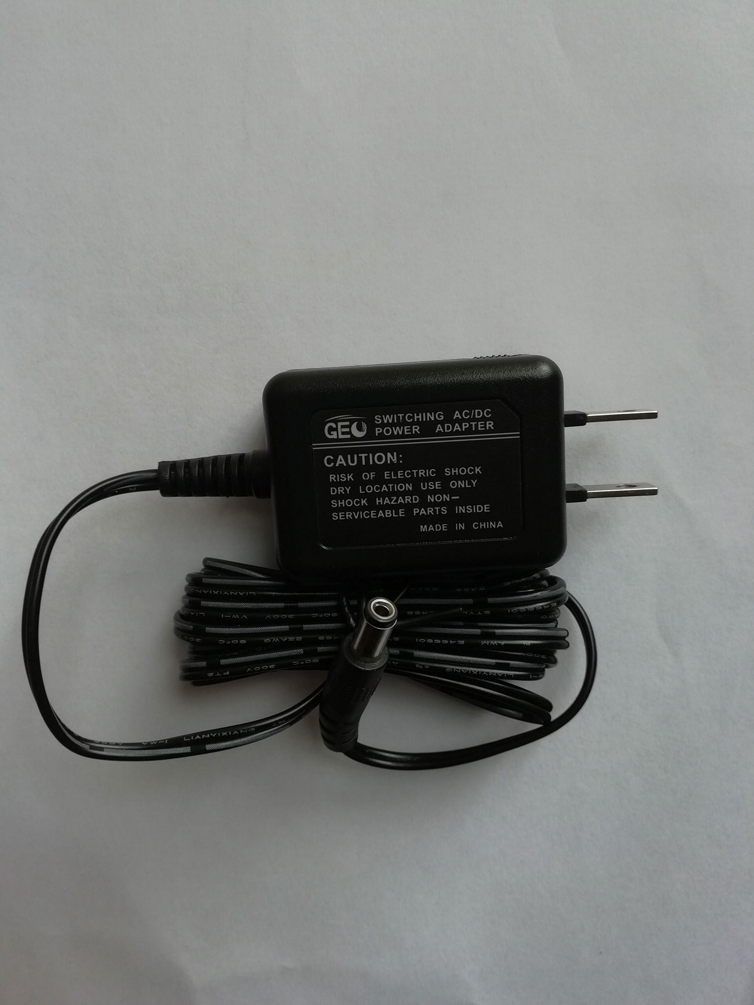 GEO 12V1A POWER ADAPTER GEO151J-1210 2