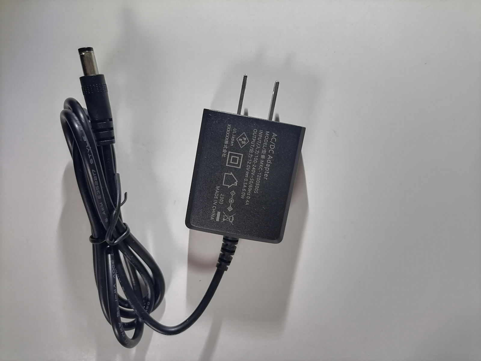 12V2A Merryking  AC power adapter model MKE-1202000H PSE approved 3