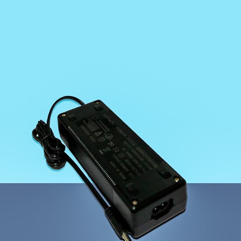 銷售12V10A 120W開關電源適配器 5