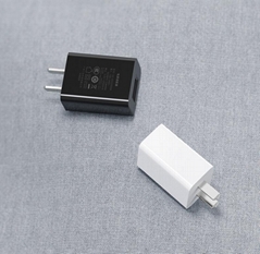 高品質5v2a手機充電器  3c認証USB充電頭
