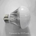 E27 LED bulbs 1