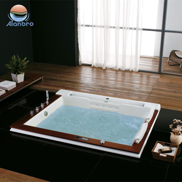  luxury Whirlpool bathtub hydro massage bathtub BC650 from China 4