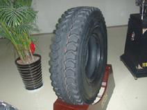 TRUCK TYRE