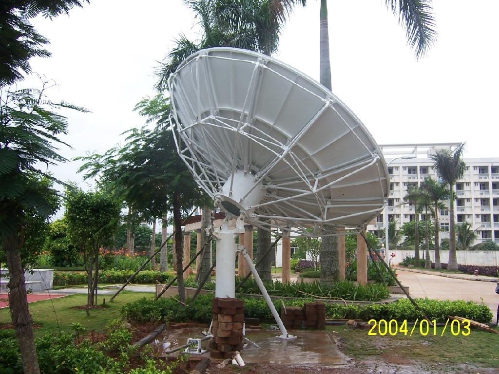 Probecom 4.5m C/KU band dish antenna 