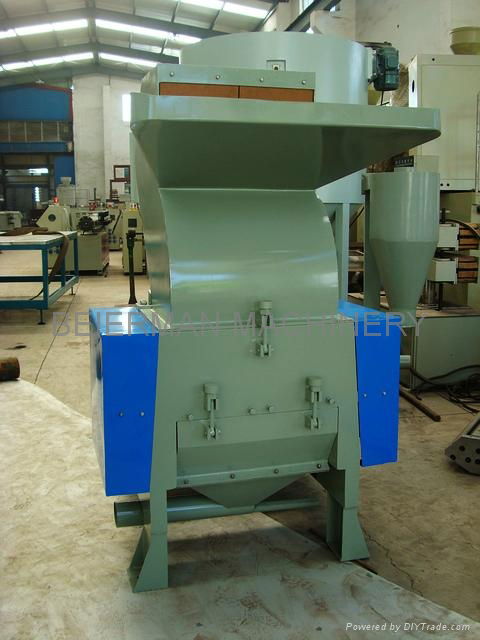 Plastic Pipe Crusher Machine 4