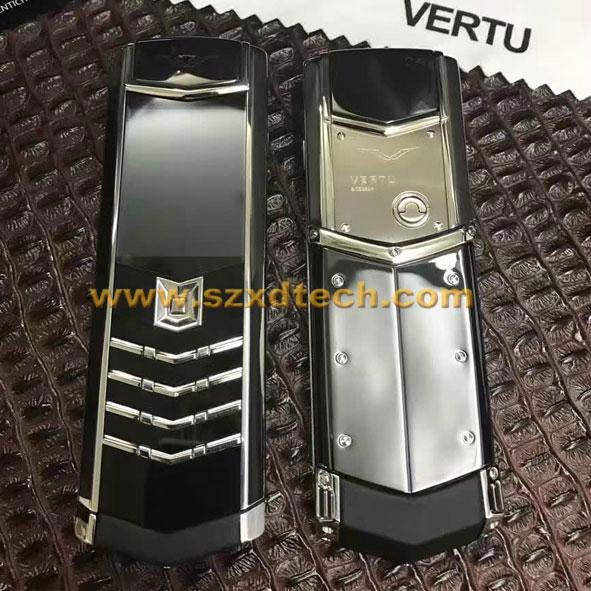 Replica Vertu Signature S, Ceramic Body Luxury Cell Phone 2