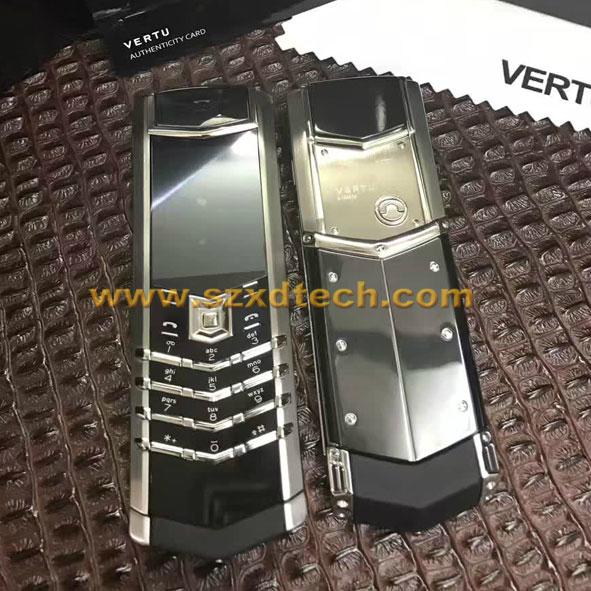 Replica Vertu Signature S, Ceramic Body Luxury Cell Phone 3