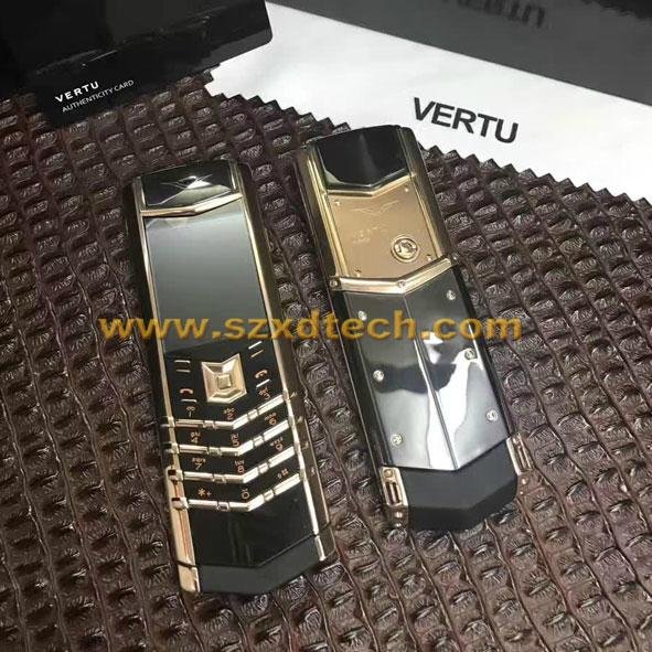 Replica Vertu Signature S, Ceramic Body Luxury Cell Phone 5