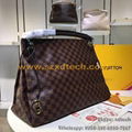 Louis Vuitton Shoulder Bags