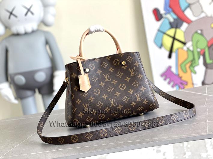 Replica Louis Vuitton