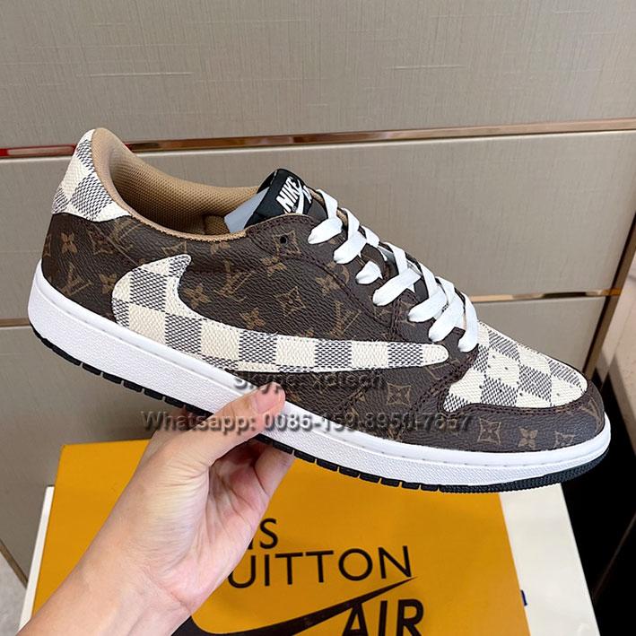 Louis Vuitton Sneakers