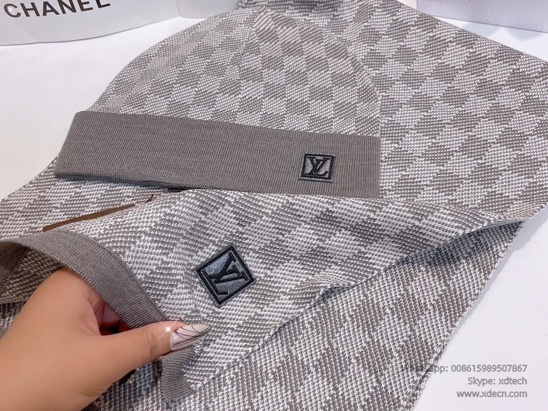 Louis Vuitton Hat Néo Petit Damier Beanie