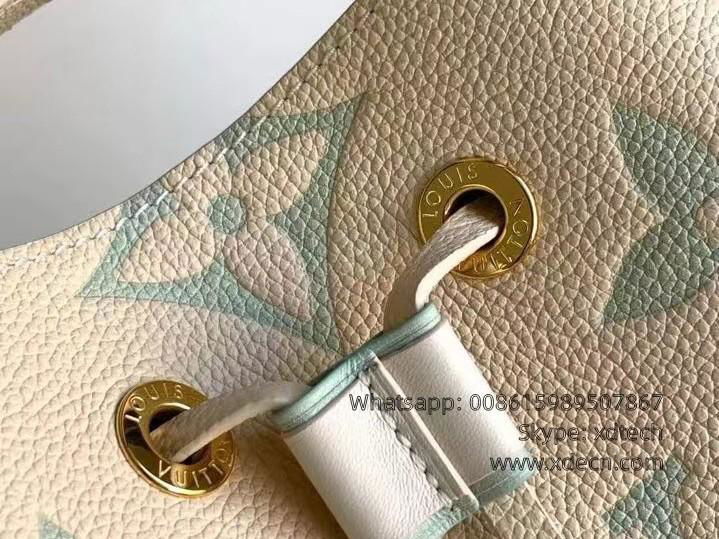 Louis Vuitton Tote Bags