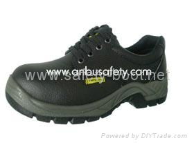 Antistatic safety shoes