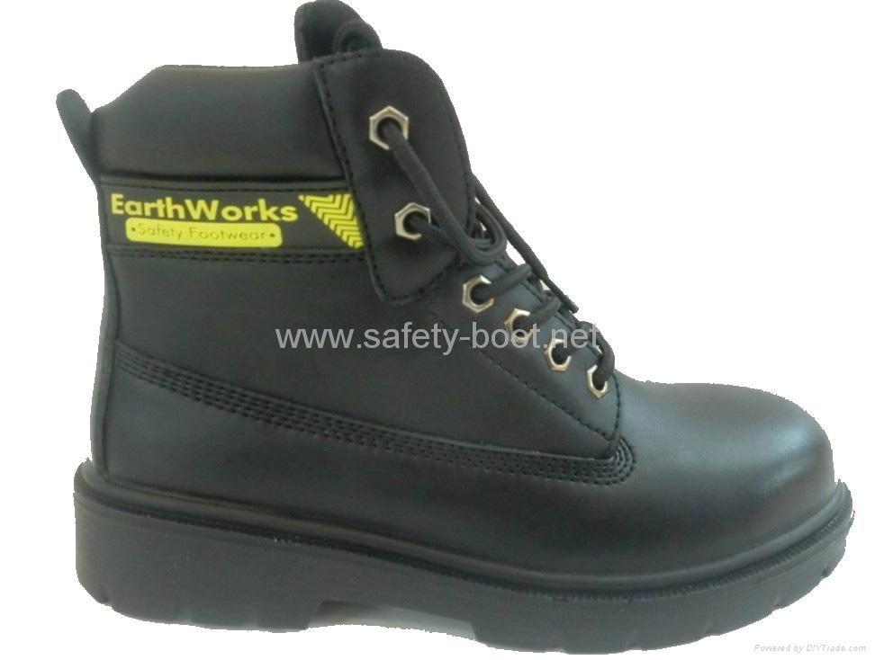 classical safety boots