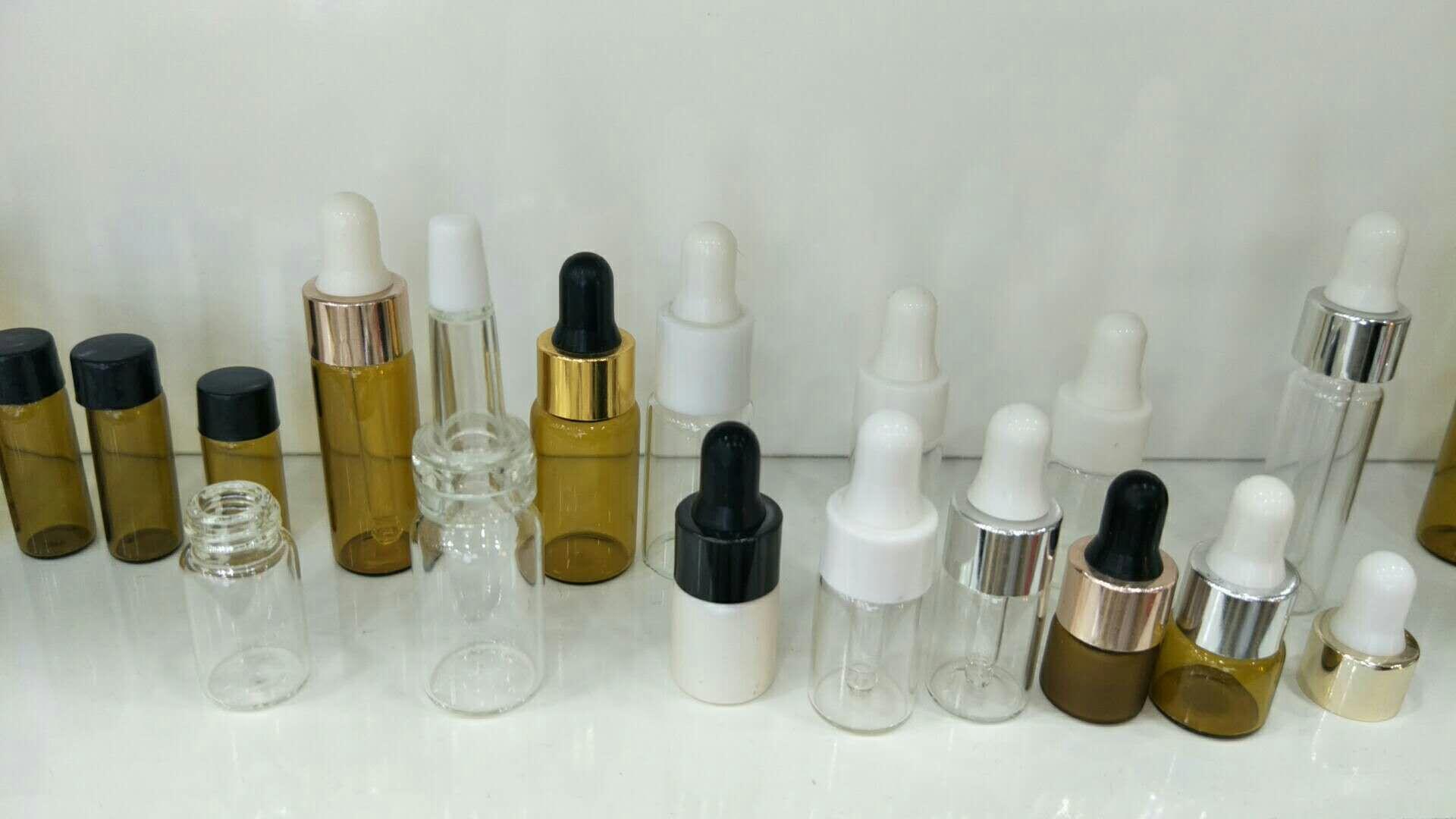 Cosmetics bottles Essential oil bottle 4