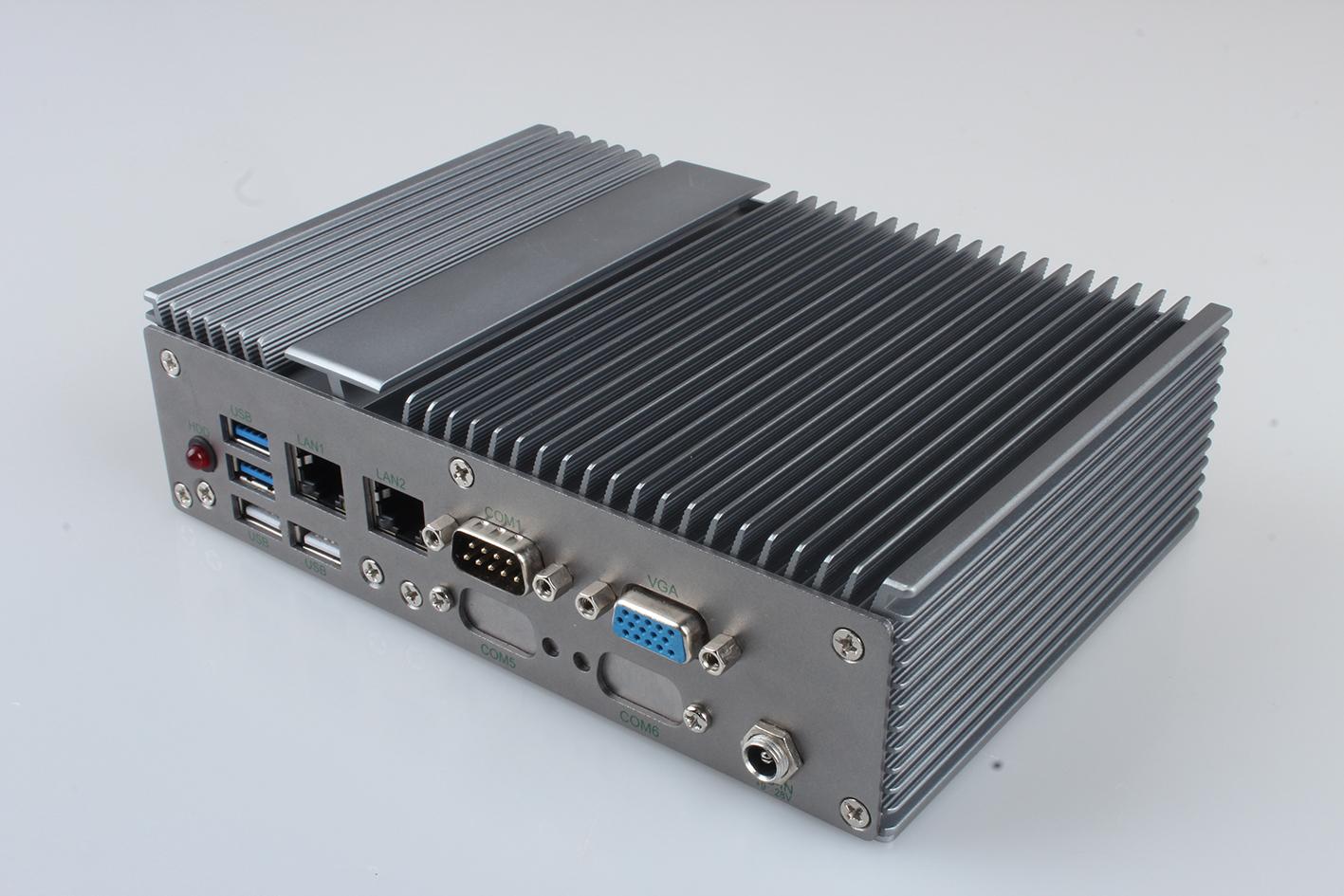 嵌入式无风扇工控机 9~28v直流2lan/3com/5usb