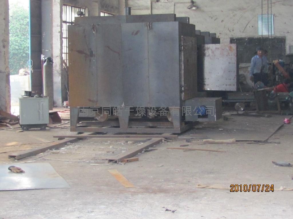 Trolley type drying oven 4