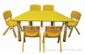 幼儿园课桌椅 3