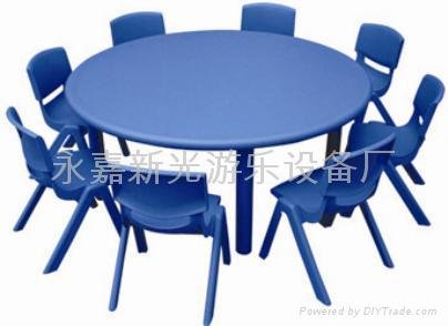 幼儿园课桌椅 5