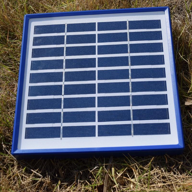 9V2W Mono Rigid Solar Panel With Aluminum frame 185*185*18MM  2