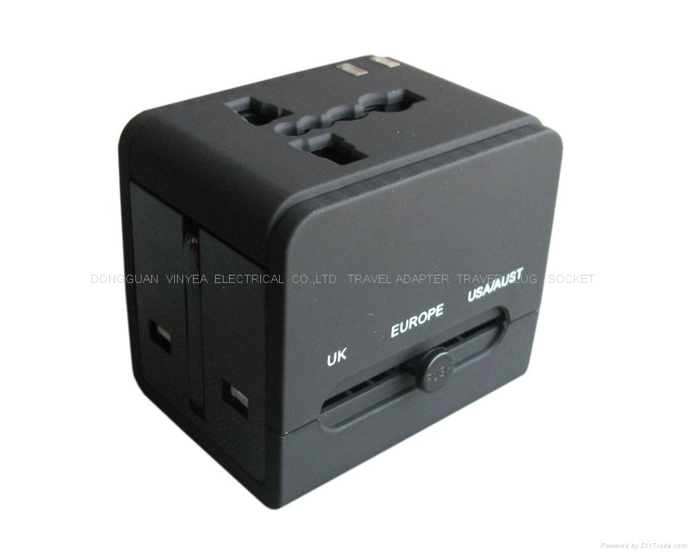 World Travel Adapter With DUAL USB Charger  5