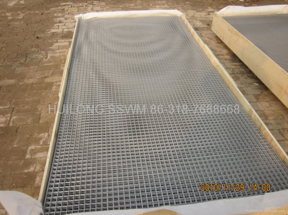 SS welded mesh panel - GW11 5