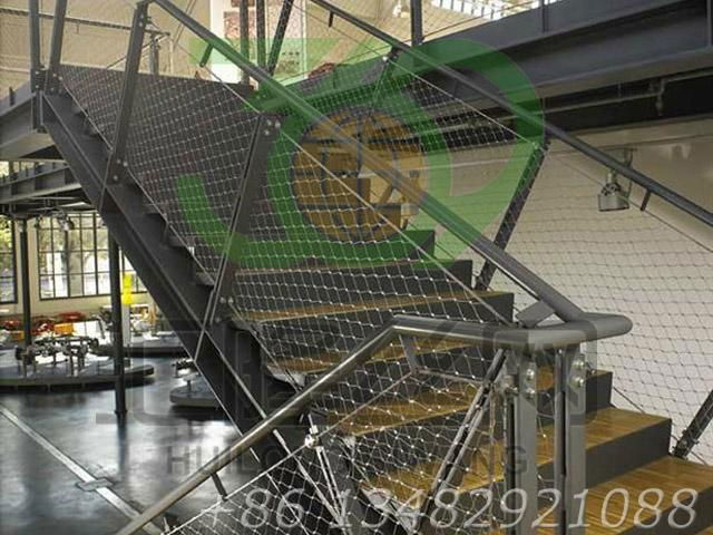 SW14 X-Tend2 stainless steel wire rope mesh pre-mounted frames