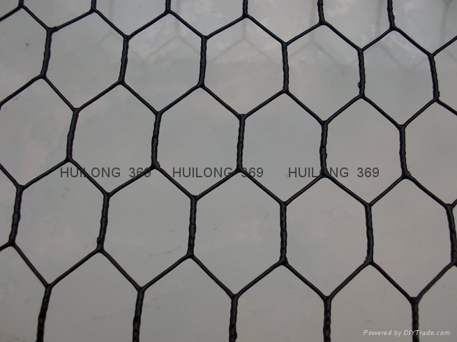 Manufacture hexagonal wire mesh 3