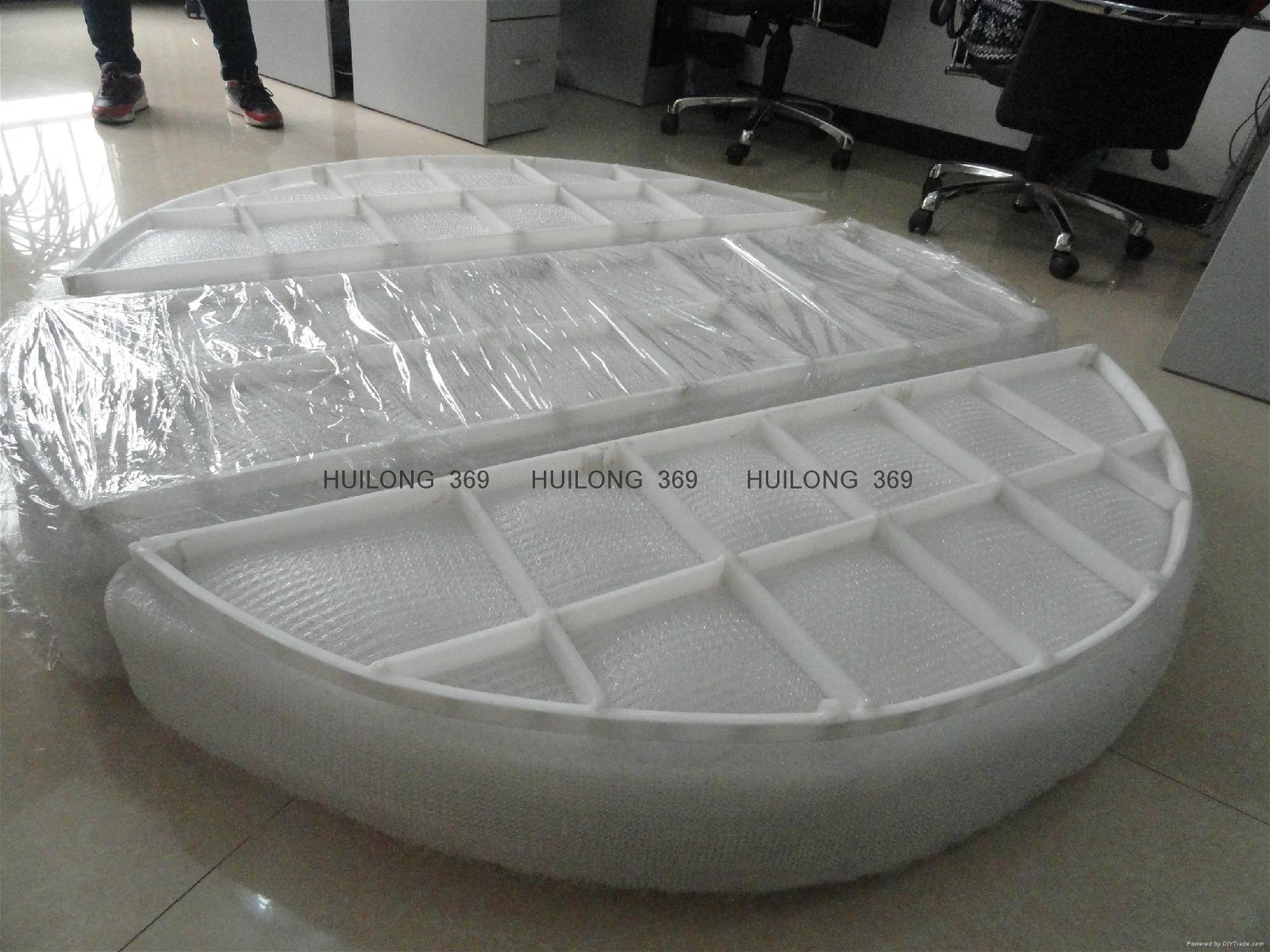 Required plastic demister pad 3