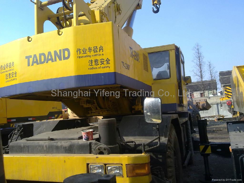 used tadano rough terrain crane 25ton  2