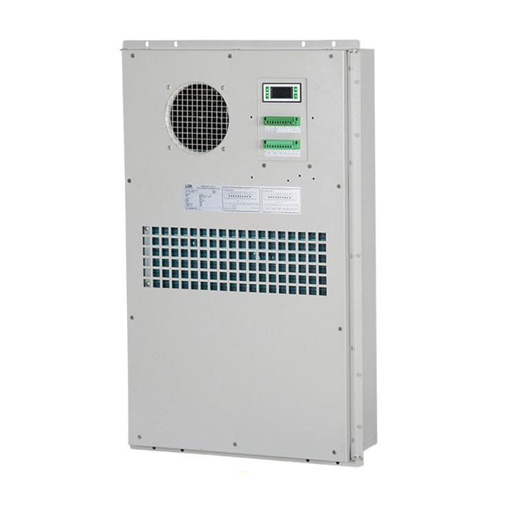 Air conditioner of industrial communication cabinet