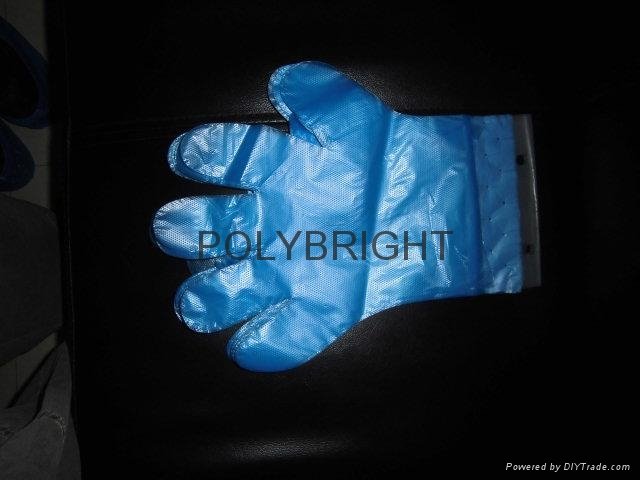 disposable LDPE gloves easy-putting on 2