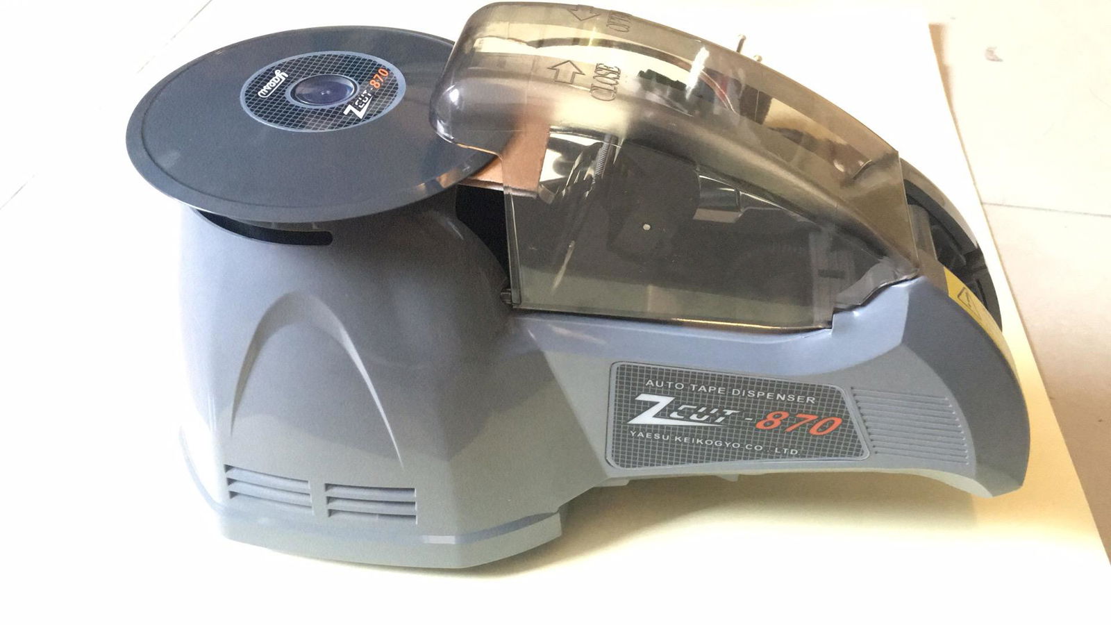 ZCUT-870圓盤膠帶切割機 2