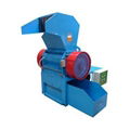 Scrap rubber crusher