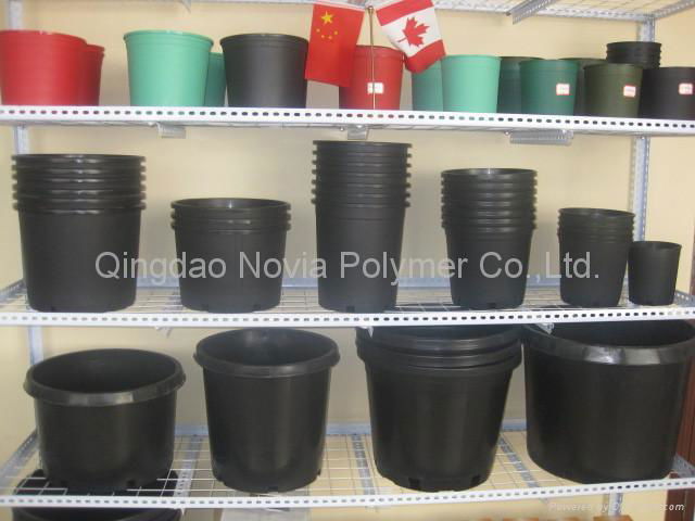 Plastic Pots 2