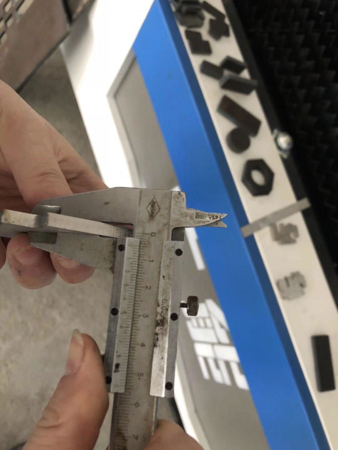 8毫米不鏽鋼激光切割機 5