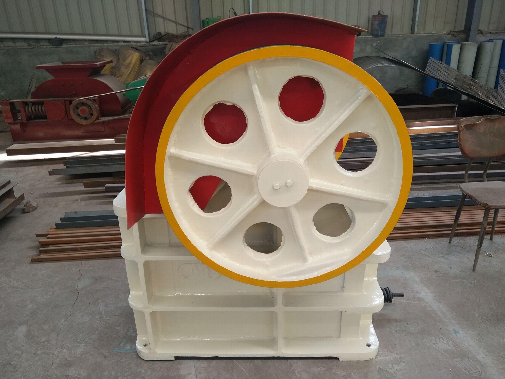   PE250x400 mining crusher  stone jaw crusher with diesel engine 2