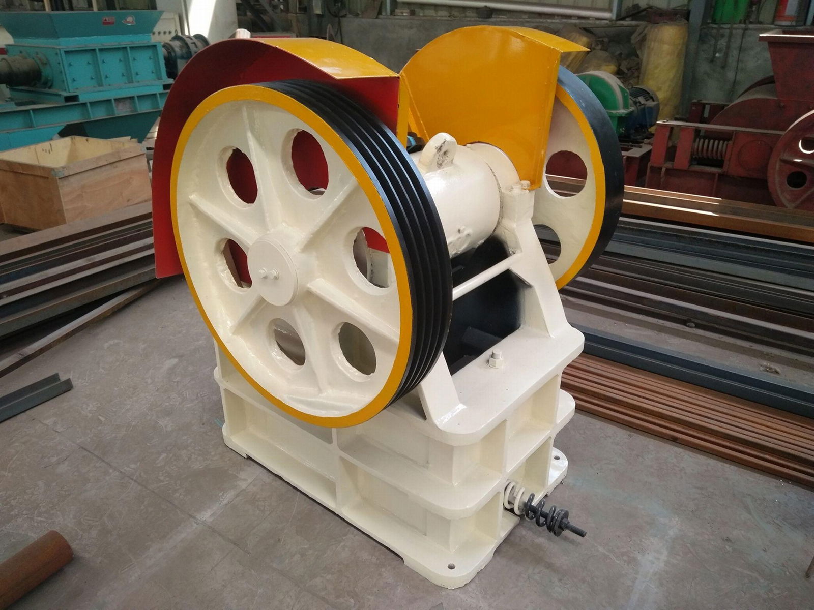   PE250x400 mining crusher  stone jaw crusher with diesel engine 4