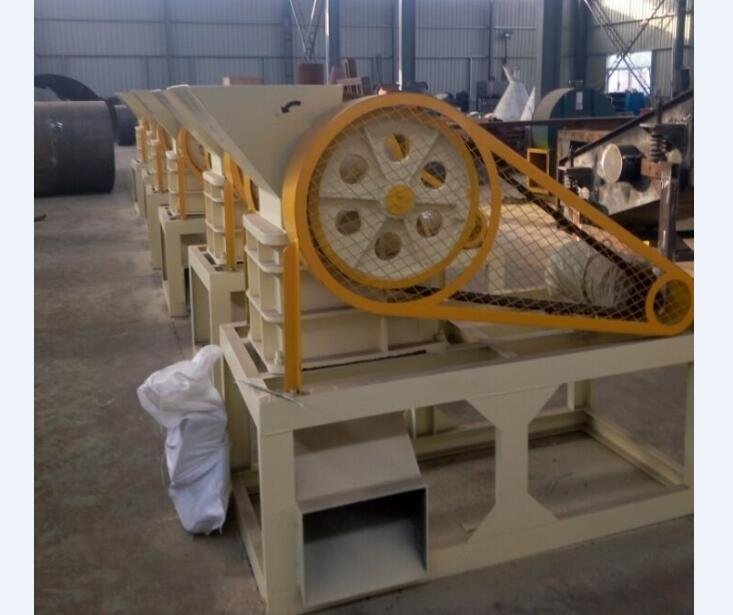  PE150x250 mini rock jaw crusher for laboratory with diesel engine 3