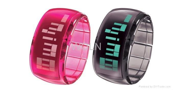 ODM watches ISO9001：2000/SGS Report/OEM Bracelet Colorful LED watch Jelly Watch 2